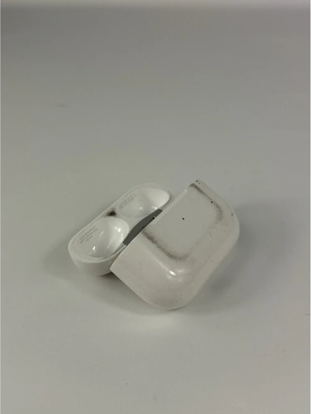 Authentic Genuine Replacement Apple Airpods Pro A2190 (1st gen) Charging Case